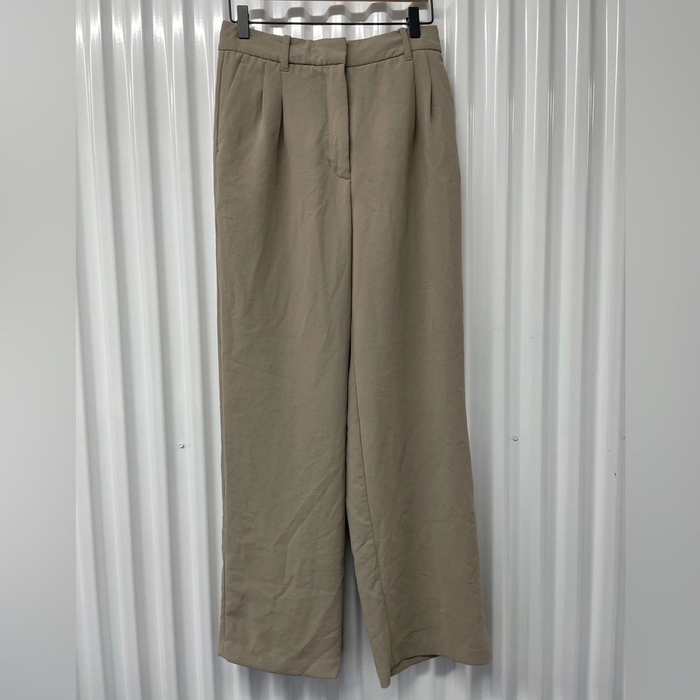 Aritzia Effortless Pants